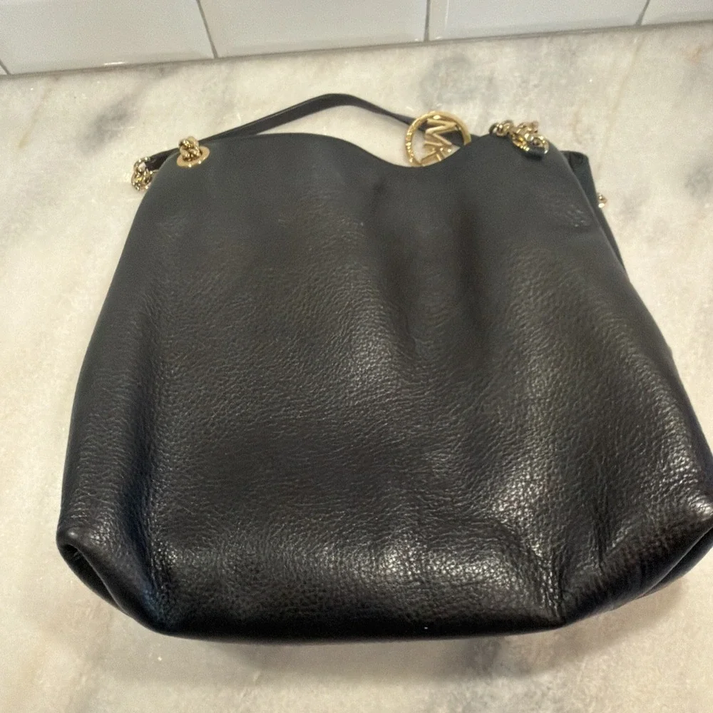 Michael Kors Black Jet Set Leather Multi Pocket Tote With Matching‎ Wallet